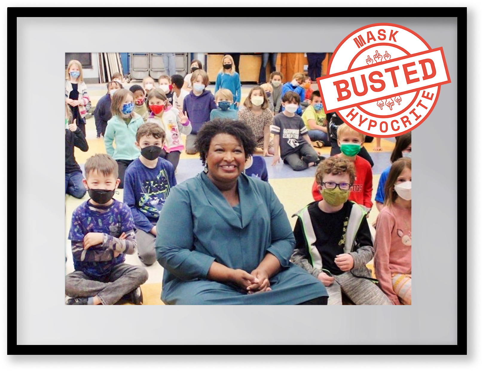 Stacey Abrams appeared maskless in photos alongside elementary school children.
Twitter/@staceyabrams